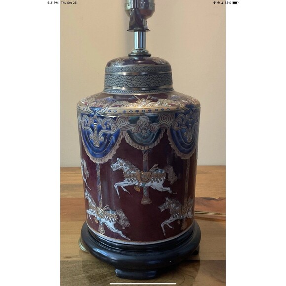 Carousel horses Lamp Vintage Ornately Etched Ceramic, Wood Base **Tested 19” - Picture 3 of 8